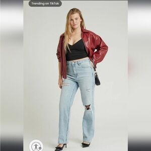 PacSun Light Indigo Ripped '90s Boyfriend Jean